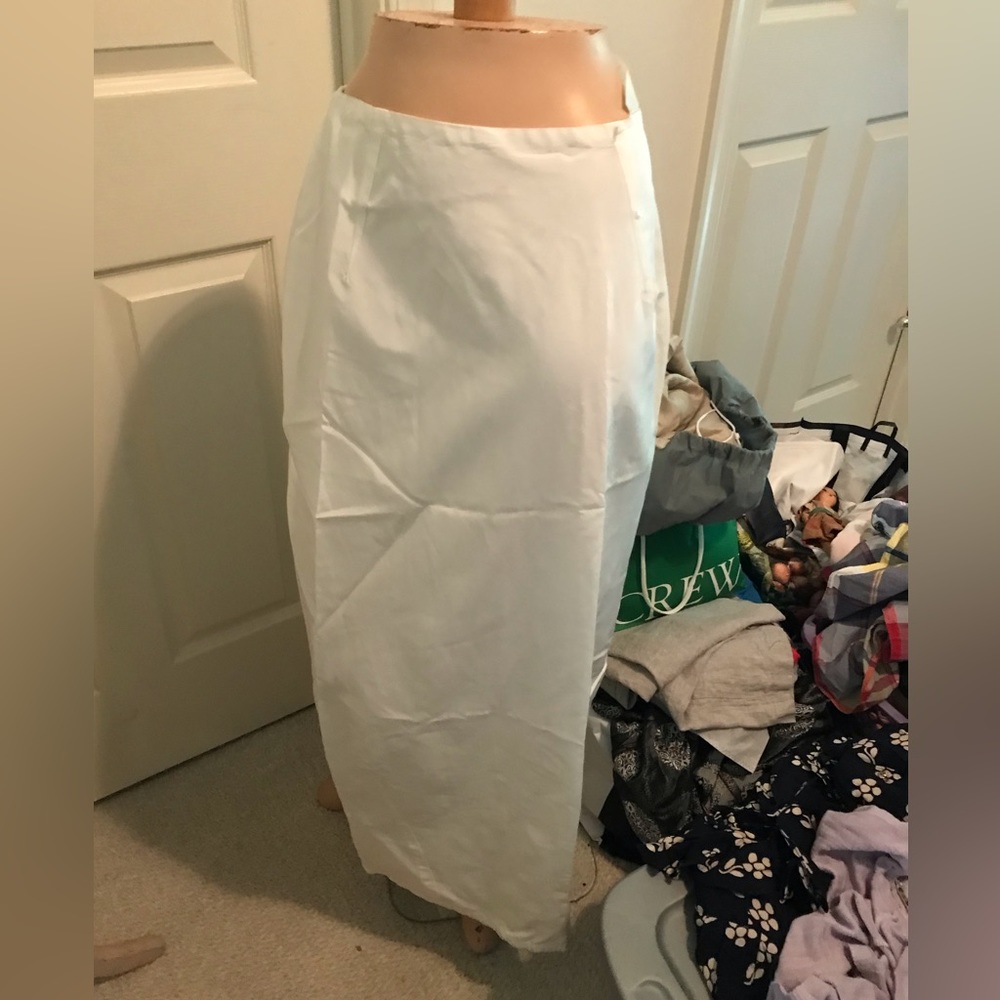 Clea nwt long white skirt size Small $190